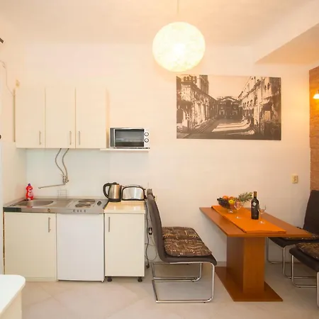 Zdrav Apartamento *