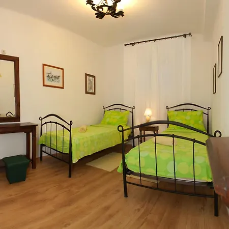 Apartamento Zdrav *